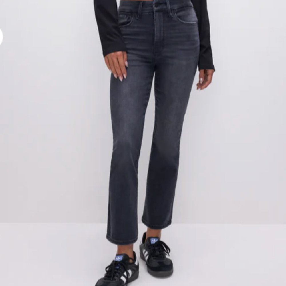 Good American ALWAYS FITS GOOD LEGS STRAIGHT JEANS size 6-12 (out of stock onlin